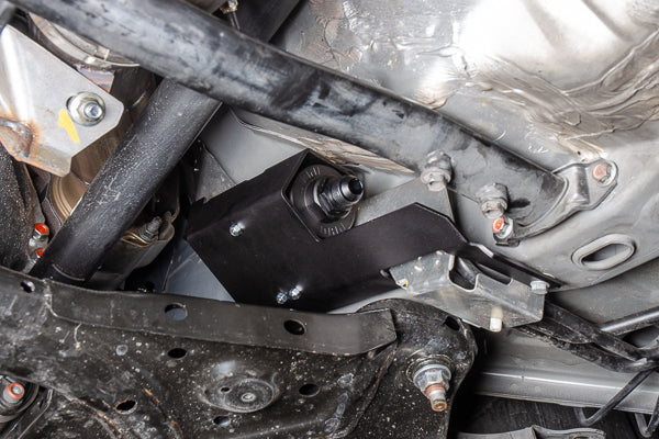 Radium Fuel Hanger Feed Kit w/Microglass Filter - Nissan GT-R R35