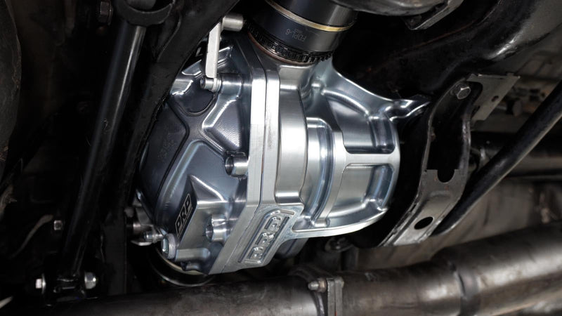 8.8" Nissan R200 Rear Differential Billet Housing Street Kit (3.08 & 3.27)
