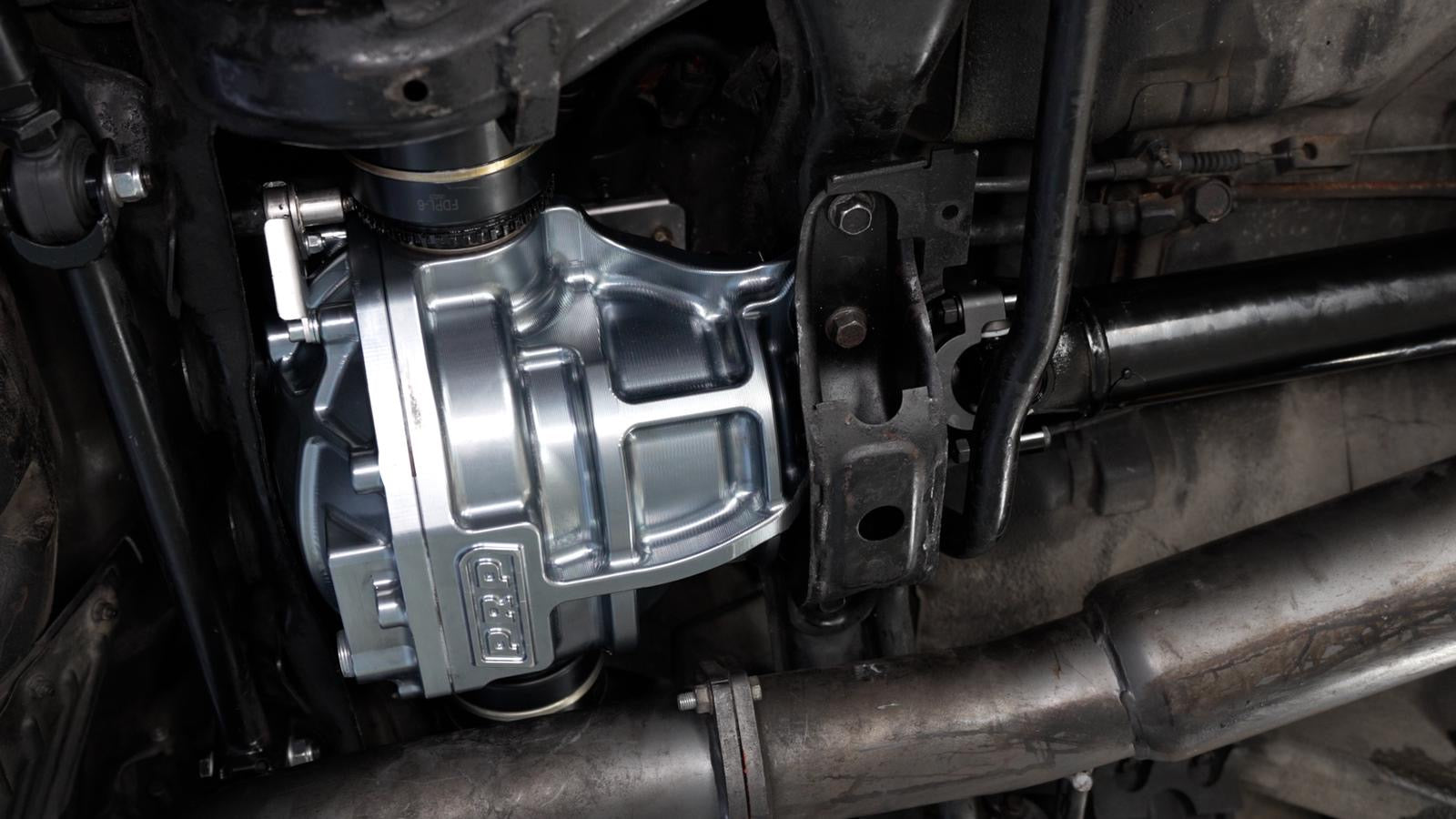8.8" Nissan R200 Rear Differential Billet Housing Street Kit